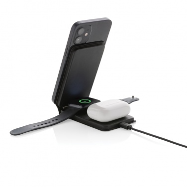 Logotrade Firmengeschenke das Foto: Swiss Peak 15W 3-in-1 magnetischer Wireles Charger aus rPU