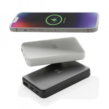 : 5.000mAh 5W Wireless Powerbank aus RCS recyceltem Kunststoff