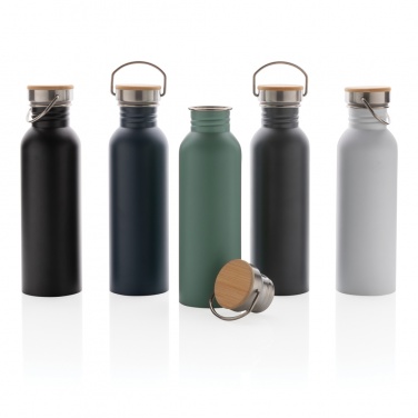 : Moderne Stainless-Steel Flasche mit Bambusdeckel