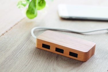 Logotrade Werbegeschenke das Foto: 3 Port 2.0 USB Hub Bambus