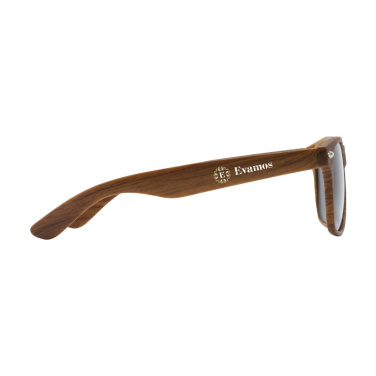 Logotrade Firmengeschenke das Foto: LookingWood Sonnenbrille