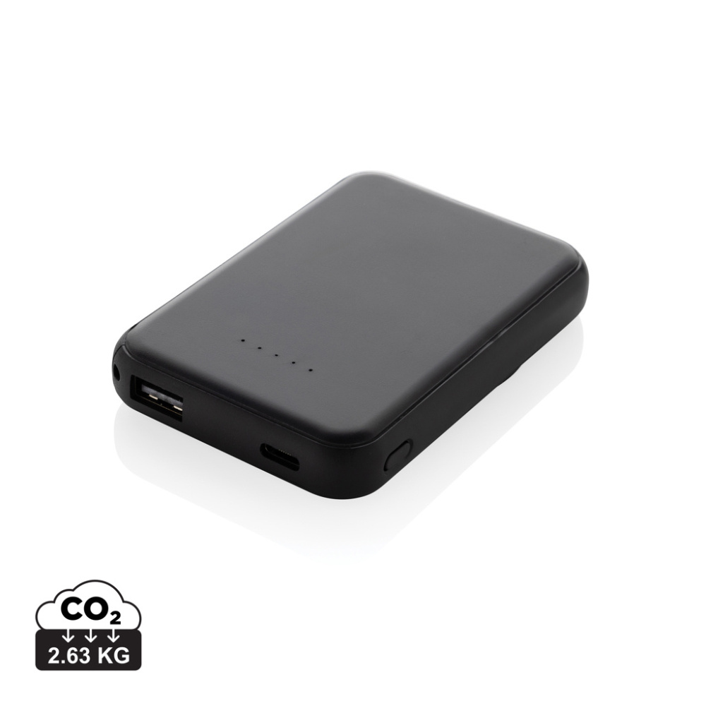 Logotrade Werbegeschenke das Foto: Stellar 5.000mAh 5W magnetische Powerbank aus RCS rec. ABS