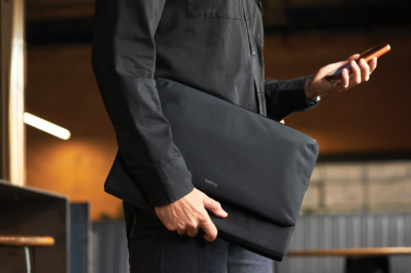 Logotrade Werbeartikel das Foto: Bellroy Laptop Caddy 16"