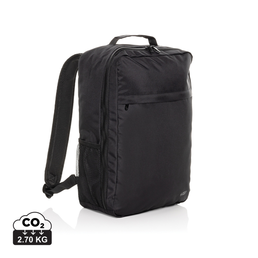 Logotrade Logogeschenke das Foto: Swiss Peak Aware™ RPET Essential 15.6" Laptop-Rucksack