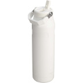 Stanley IceFlow™ 2.0 1,06 Liter Wasserflasche mit Flip-Trinkhalm, Mattweiß