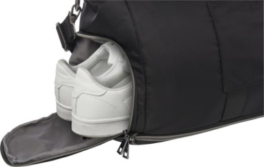 Logotrade Werbeartikel das Foto: Rhine erweiterbare Reisetasche aus recyceltem GRS-Material 35 L