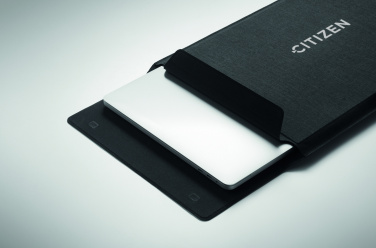 Logotrade werbemittel das Foto: 16" Laptop-Hülle RPET