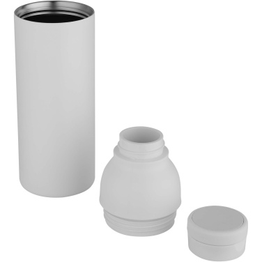 Logotrade Logogeschenke das Foto: Illuminate 650 ml RCS doppelwandige Isolierflasche aus recyceltem Edelstahl