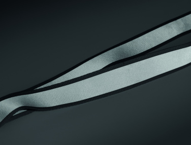 Logotrade Logogeschenke das Foto: Reflektierendes RPET-Lanyard