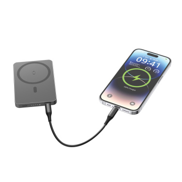Logotrade Geschäftsgeschenke das Foto: Urban Vitamin Marin 5.000mAh magnet. 15W Wireless Powerbank