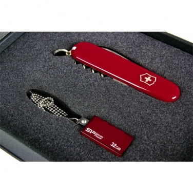Logotrade promotional merchandise picture of: Giftset in red colour  8GB	color red