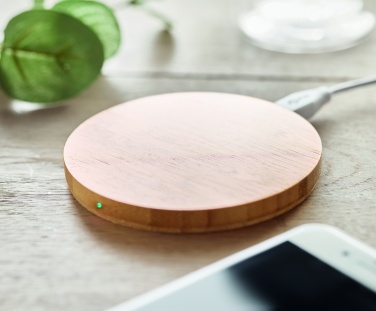 Logotrade advertising product picture of: Wireless charger bamboo 10W