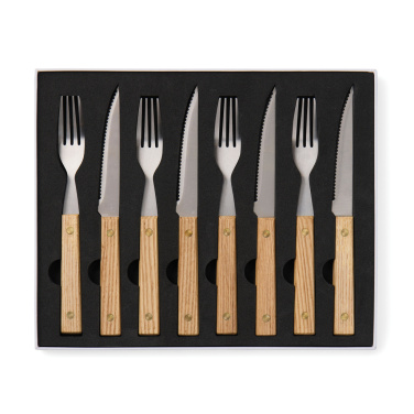 Logotrade promotional merchandise picture of: VINGA Paso 8 pcs bbq cutlery set