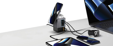 Logo trade promotional merchandise picture of: Urban Vitamin Sacramento 105W GAN charger+retractable cables