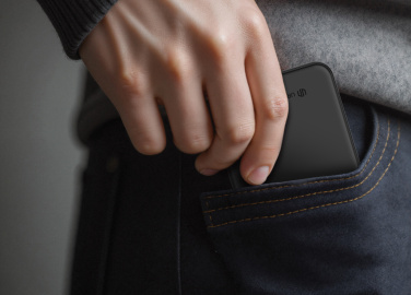 Logotrade promotional products photo of: Urban Vitamin Pomona 5000mAh Qi2.2 25W magnetic powerbank