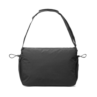Logo trade promotional merchandise picture of: KENTO URBAN RCS recycled nylon 15.6 inch Messenger