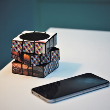Logotrade reklaamkingituse foto: Rubiku Bluetooth kõlar