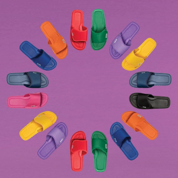 Logotrade ärikingid pilt: Kubota värvilised sandaalid