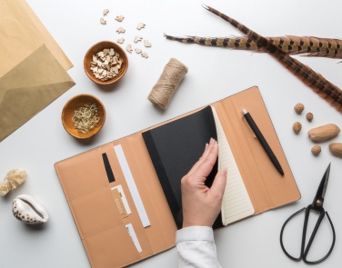 Logo trade reklaamtoote pilt: A5 Deluxe magnetkinnisega märkmik