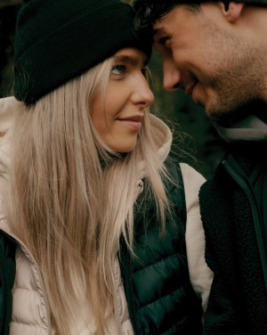 Logotrade reklaamkingi foto: Iqoniq Meru naiste taaskasutatud polüestrist vest