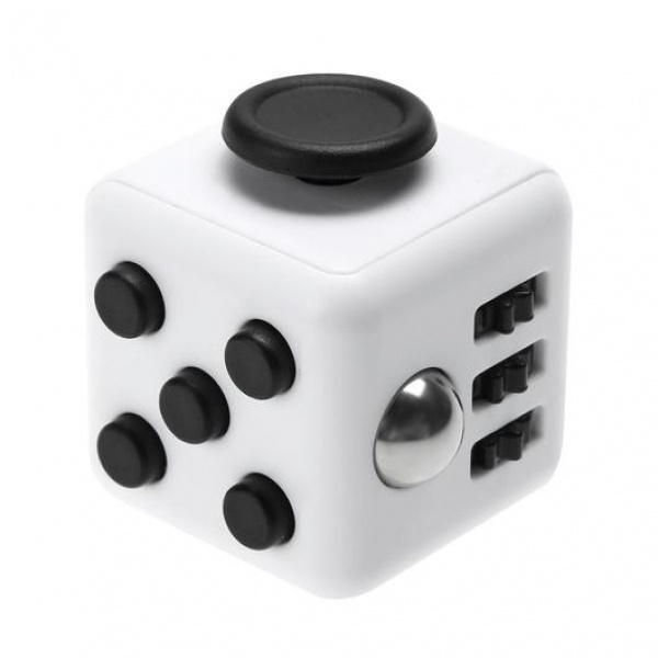 Logo trade reklaamtooted foto: Fidget Cube