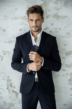 Logotrade ärikingi foto: Krediit- ja visiitkaartide hoidja