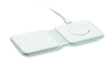 Logotrade firmakingituse foto: FLIP 2-ühes kokkupandav laadija 15W