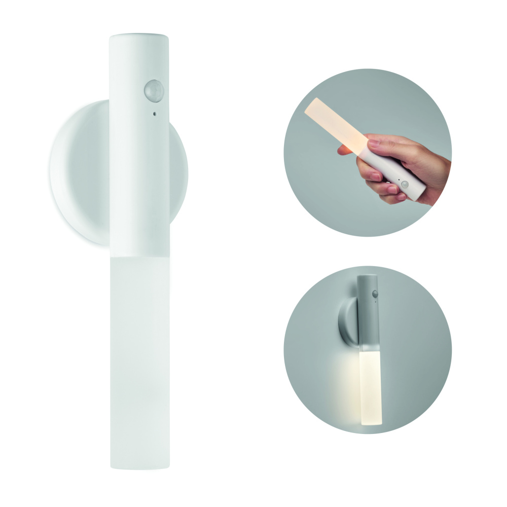 Logotrade firmakingitused pilt: SENLUZ laetav sensorvalgusti