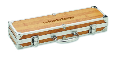 Logo trade firmakingitused foto: TOOLDERA roostevabast terasest grillitööriistad