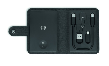 Logotrade ärikingituse foto: CAWATT 4 in 1 kaabli pistikute komplekt 15W