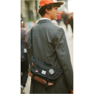 Logotrade meene foto: Herschel Cove taaskasutatud õlakott 22,5L