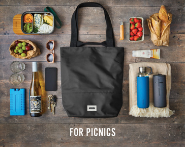 Logo trade firmakingitused foto: Black+Blum 16L isoleeritud kandekott/jahutuskott