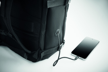 Logotrade reklaamtoote foto: FLYHIGH salongisuuruses käsipagasi seljakott