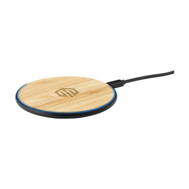 Logotrade mainoslahjat kuva: Bamboo 10W Wireless Charger langaton pikalaturi