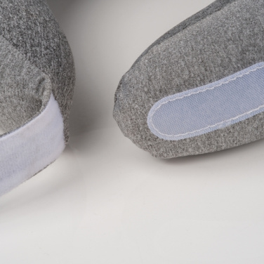 Logotrade liikelahjat kuva: MoLu niskatyyny Prince George