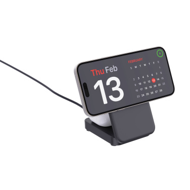 Logotrade liikelahja mainoslahja kuva: Urban Vitamin Arcadia RCS rplast 15W 3in1 magn. laturi