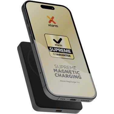 Logo trade liikelahjat mainoslahjat kuva: Xtorm Go2 langaton varavirtalähde 15 W:n ja 5 000 mAh:n