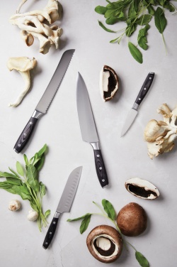 : VINGA Kaiser Santoku nazis