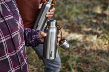 Logotrade logo dāvanas foto: Black+Blum izolēta ūdens pudele maza 500ml