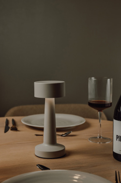 Logotrade korporatīvās dāvanas foto: VINGA Māris RCS pārstrādāta ABS galda lampa