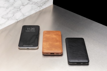 Logotrade kampanjprodukter bild: Tusca 10.000 mAh PU powerbank