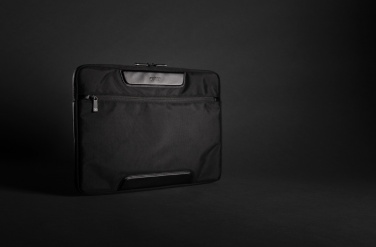 Logotrade reklamprodukter bild: Swiss Peak AWARE™ RPET Voyager 15.6" laptopsleeve