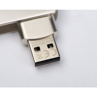 Logotrade kampanjprodukter bild: USB-minne 16GB TWISTER