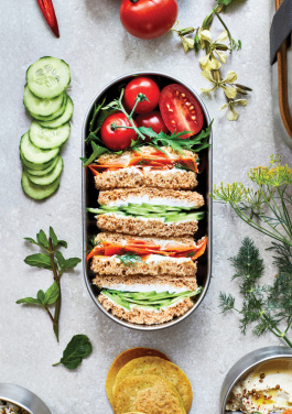 Logotrade kampanjprodukter bild: Black+Blum Dubbel Rostfri Bento-låda