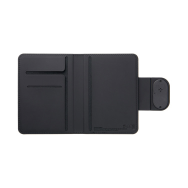 Logotrade reklamprodukter bild: VINGA Baltimore RCS Passport Cover With Finder Dual