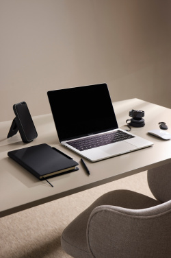 Logotrade profilprodukter bild: VINGA Baltimore RCS Passport Cover With Finder Dual