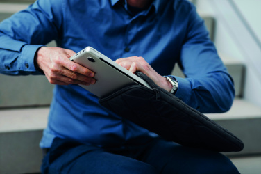 Logotrade kampanjprodukter bild: Laptop nylonfodral 15"
